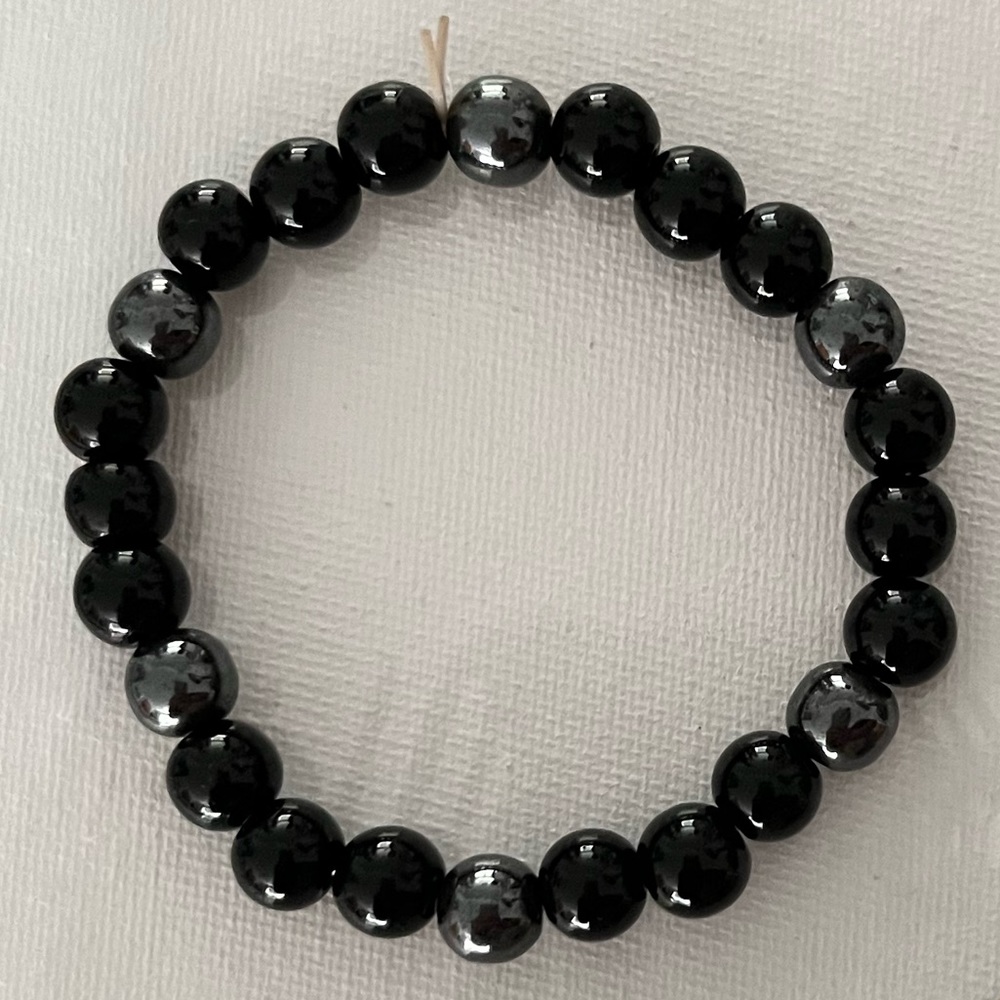 Bracelet, Color : Black, Sliver , fits anyone , doesn’t turn any arm green